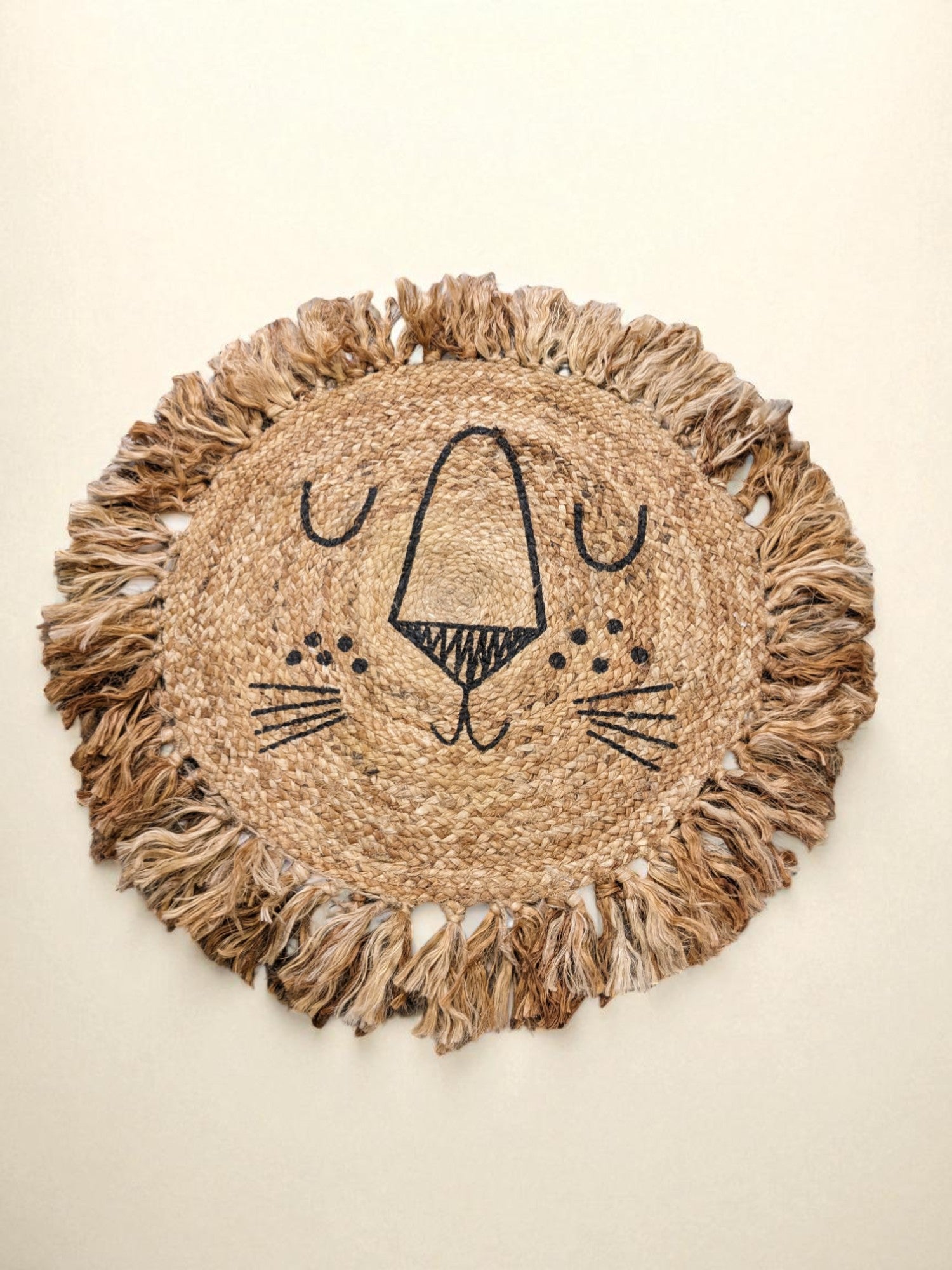 Lion Natural Round Jute Rug - 67 x 67 cm