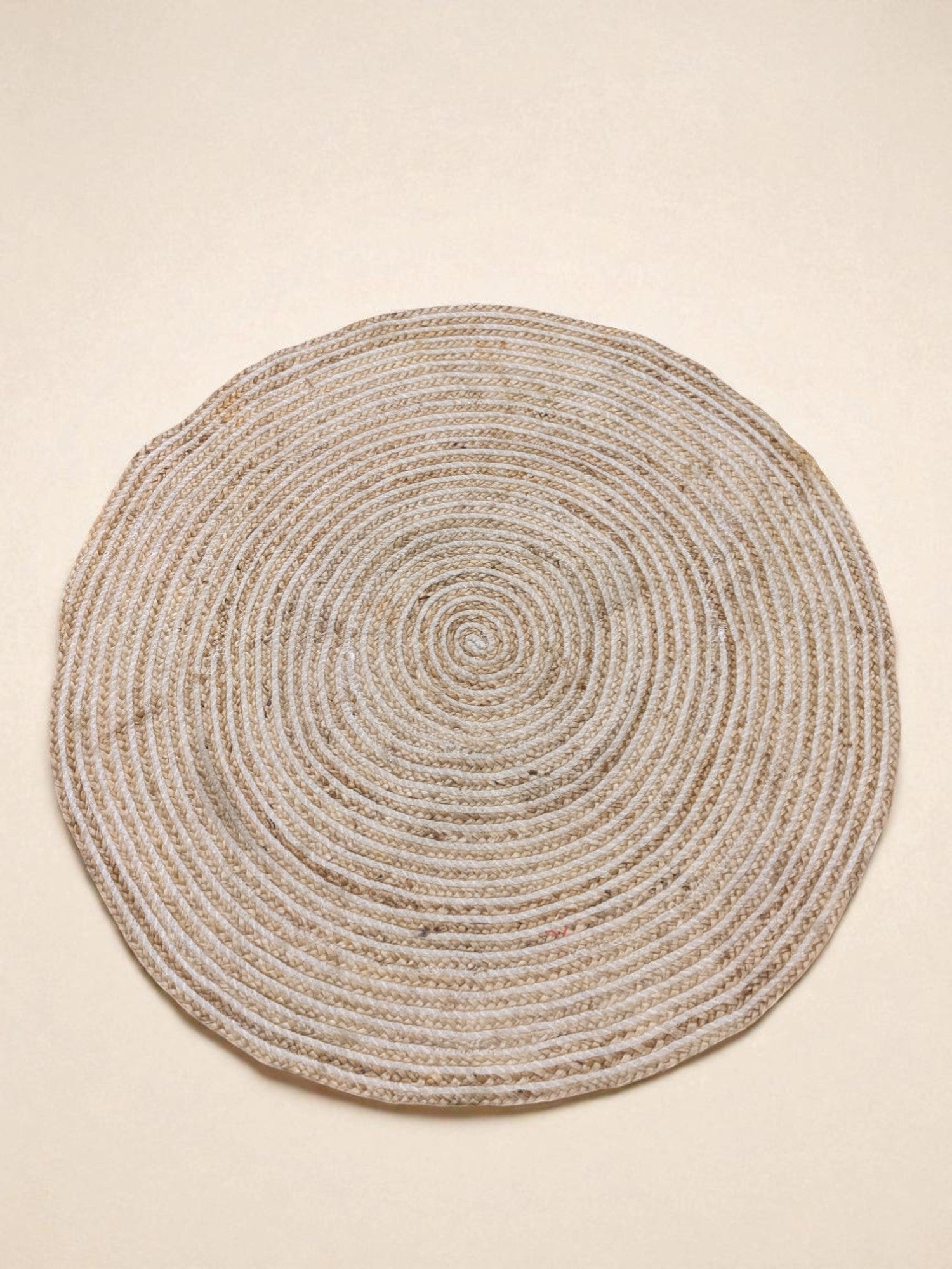 Braided Natural Round Jute Rug - 119 x 119 cm