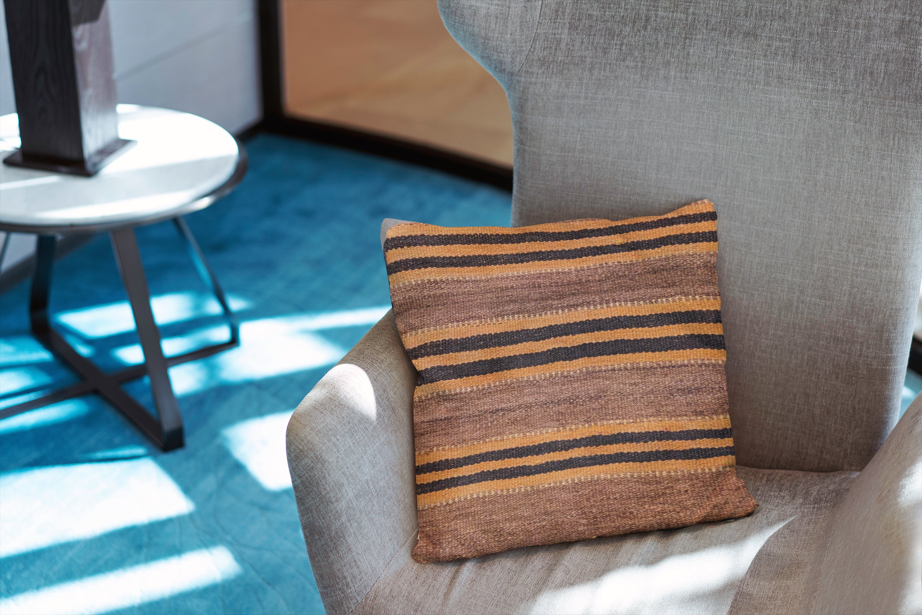 Turkish Kilim Vintage Cushion Cover - 40 x 40 cm