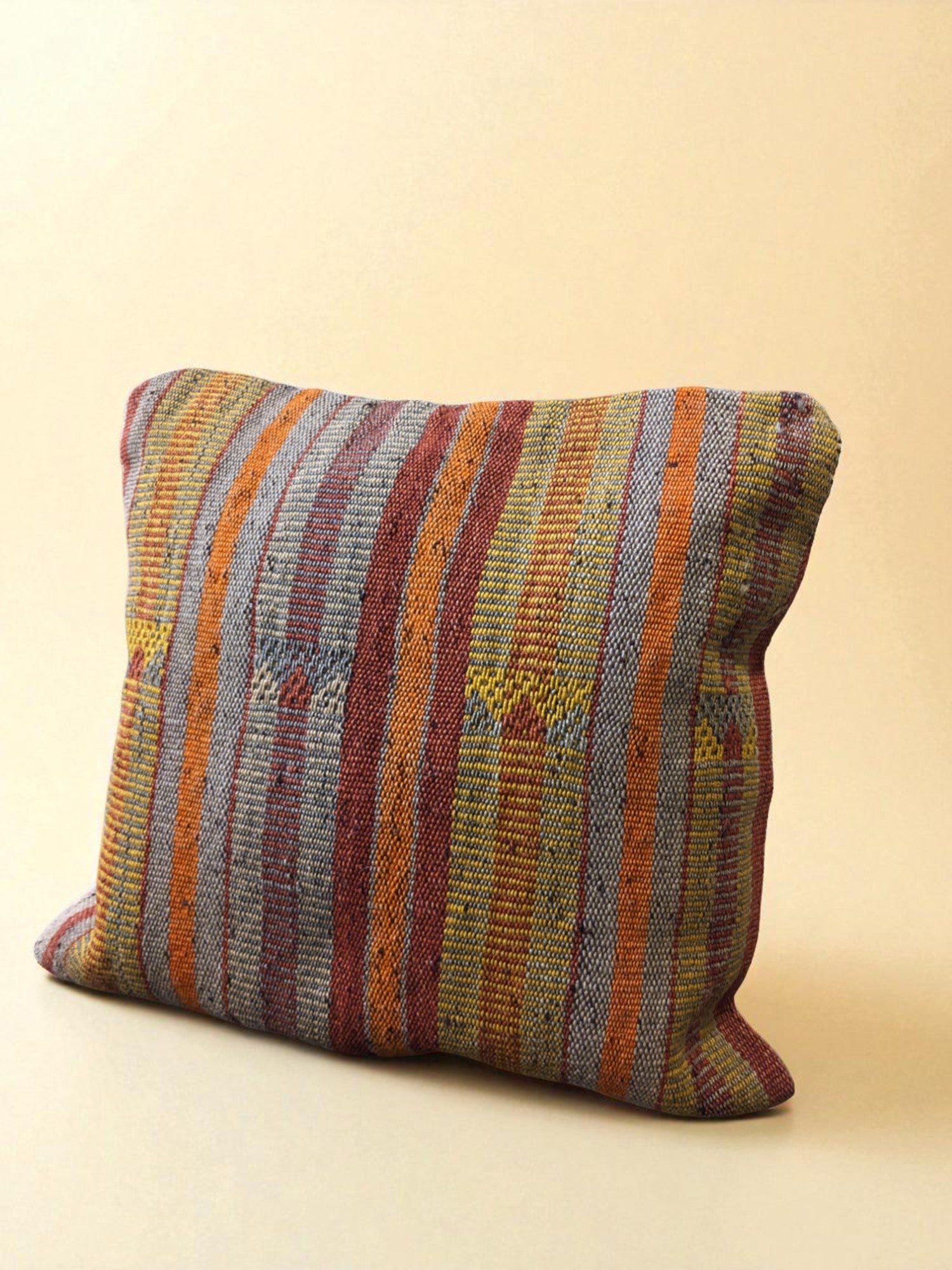 Turkish Kilim Vintage Cushion Cover - 40 x 40 cm