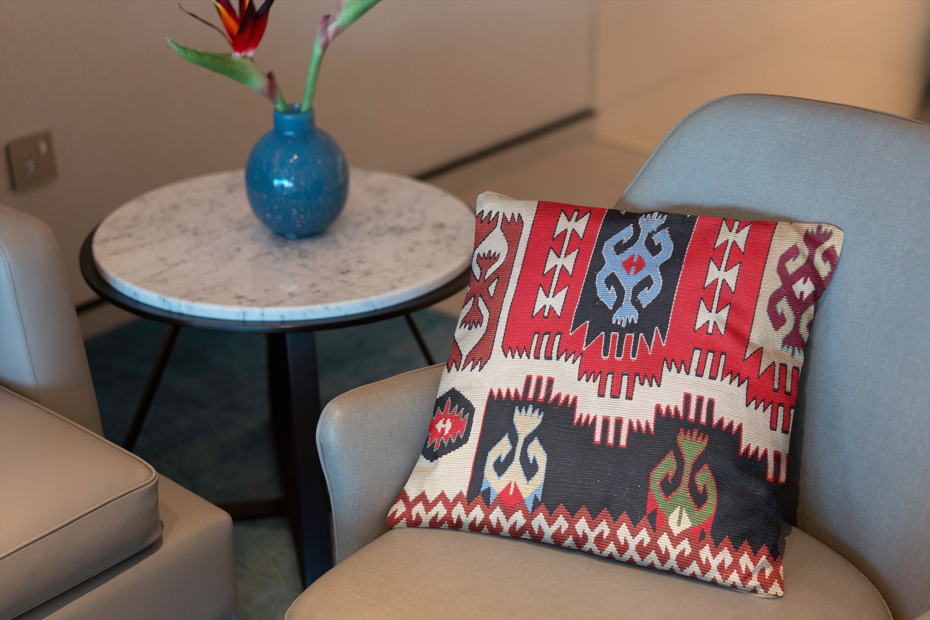 Turkish Kilim Vintage Cushion Cover - 40 x 40 cm