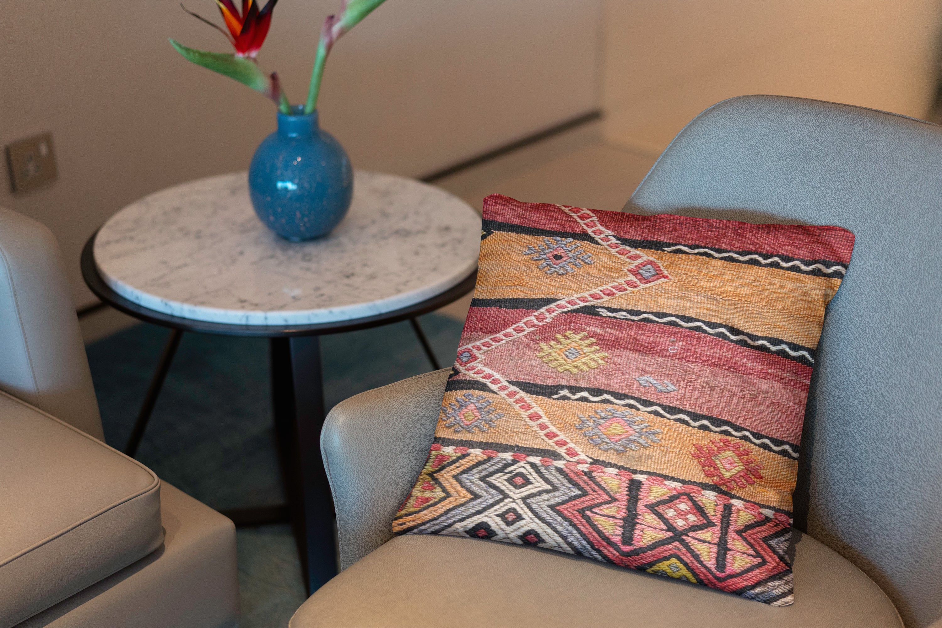 Turkish Kilim Vintage Cushion Cover - 40 x 40 cm