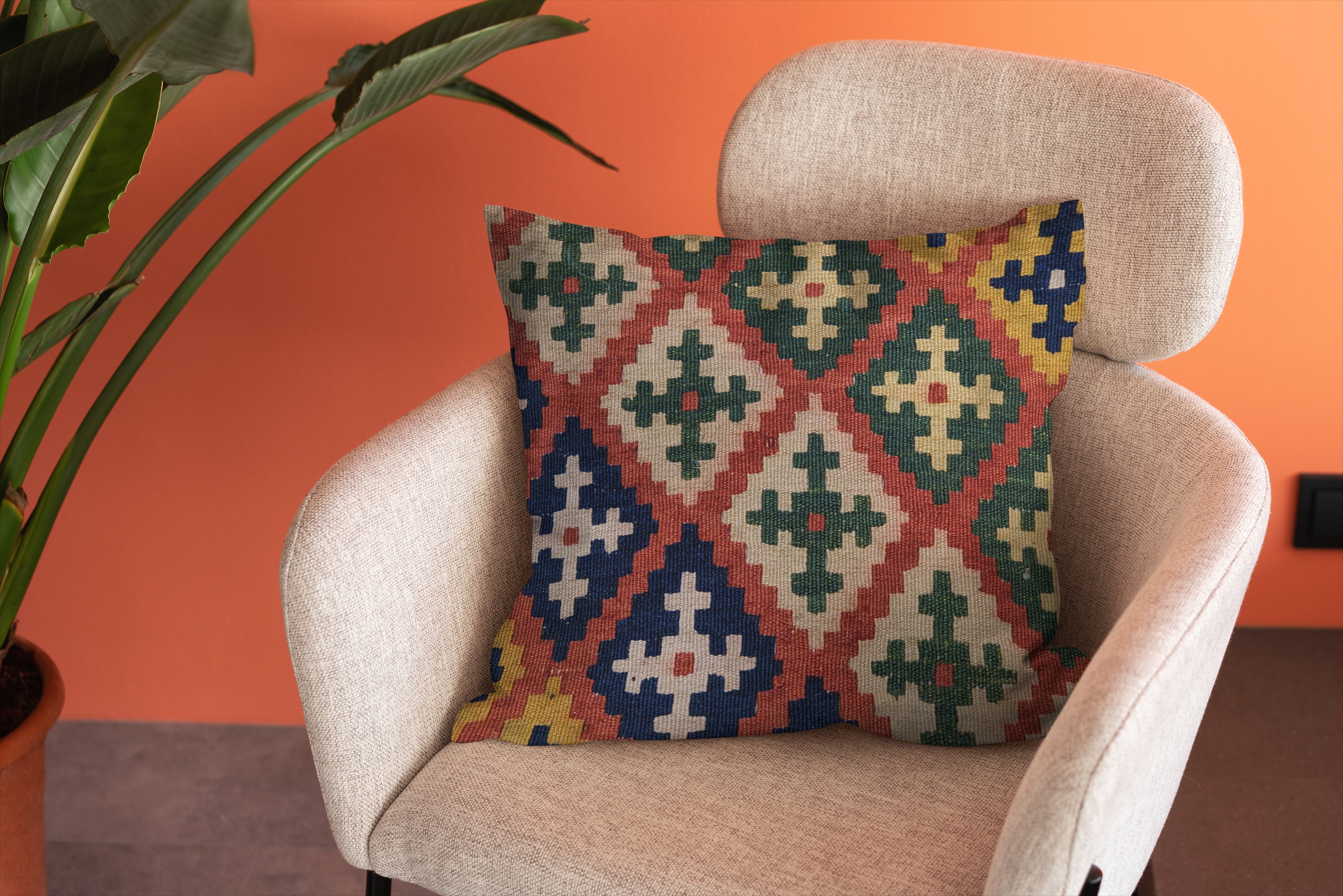 Turkish Kilim Vintage Cushion Cover - 40 x 40 cm