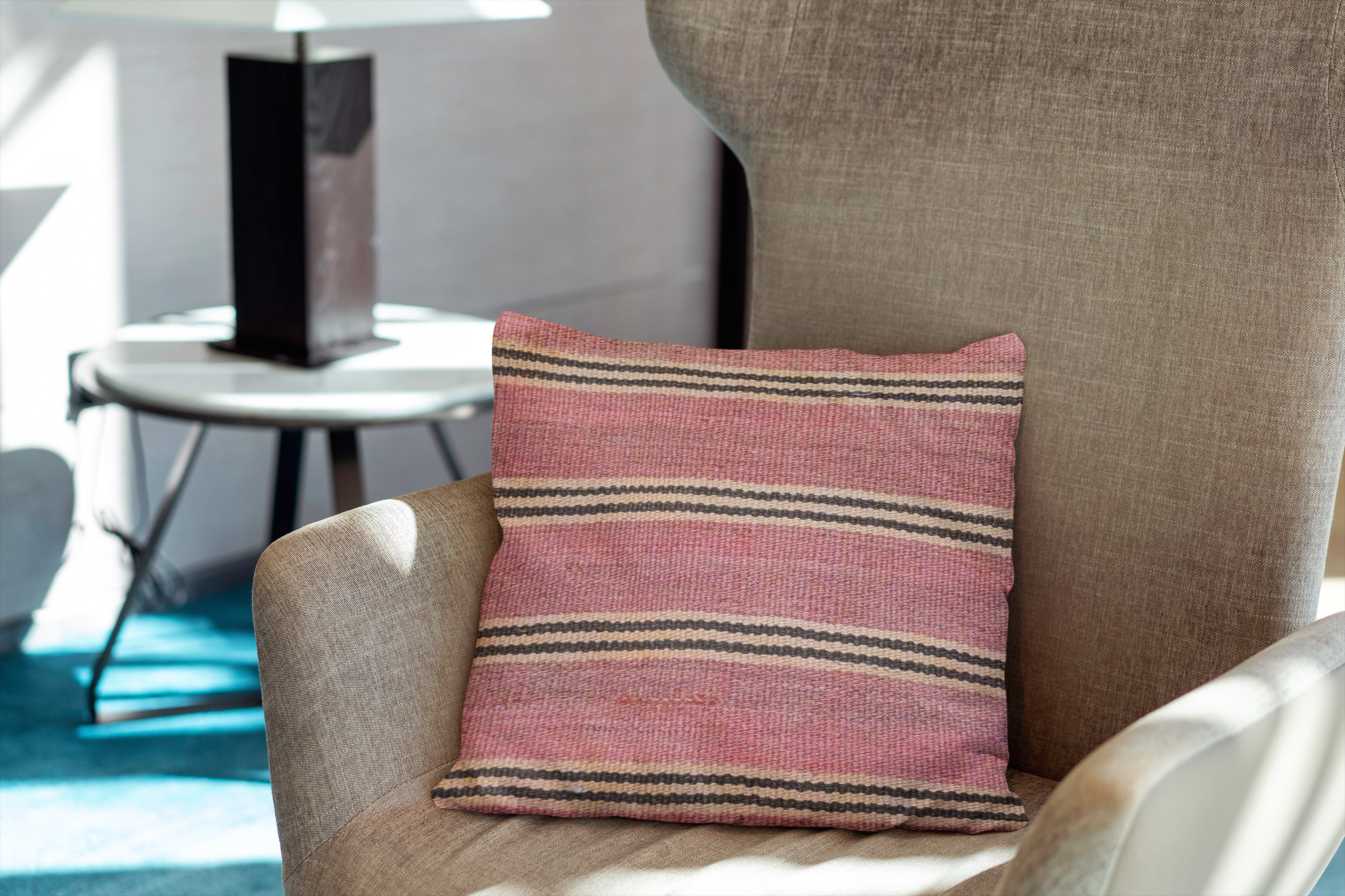 Turkish Kilim Vintage Cushion Cover - 40 x 40 cm