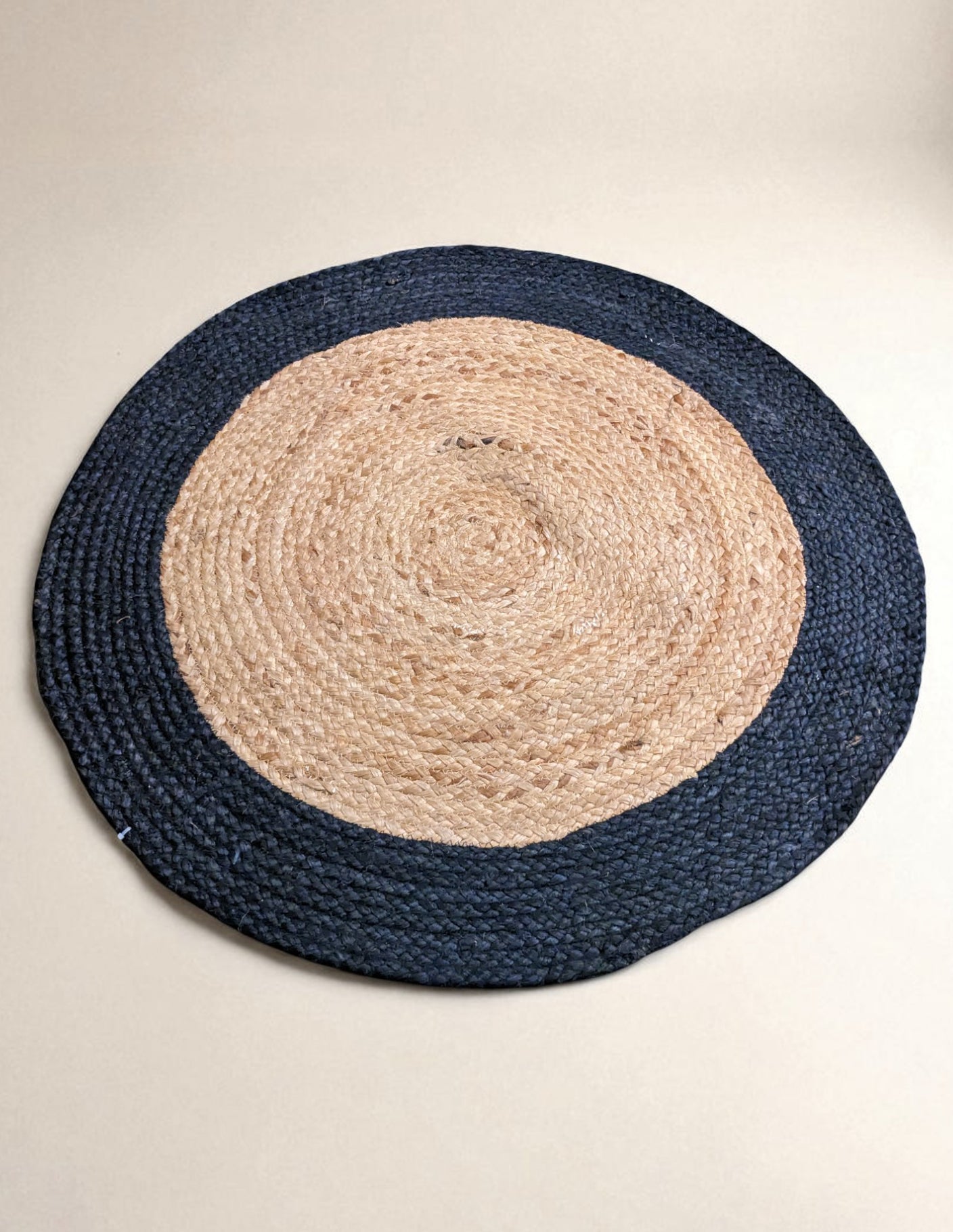 Braided Natural Round Jute Rug - 88 x 88 cm