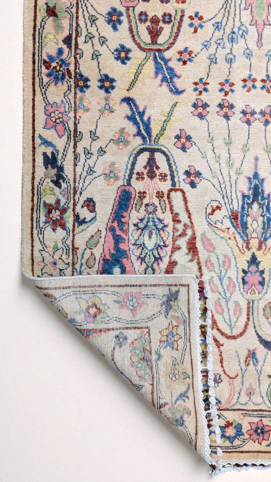 Modern Chobi Rug - Size: 259 × 155 cm