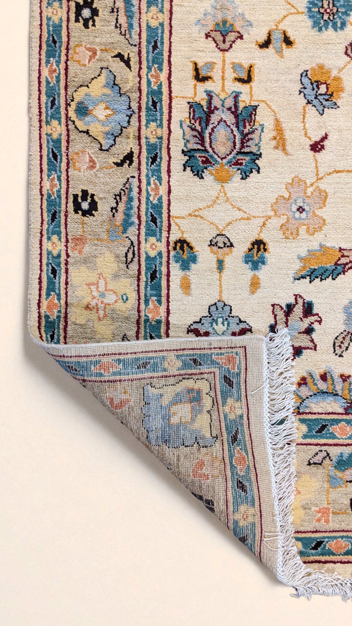 Ferahan Chobi Ziegler Rug - Size: 292 × 182 cm