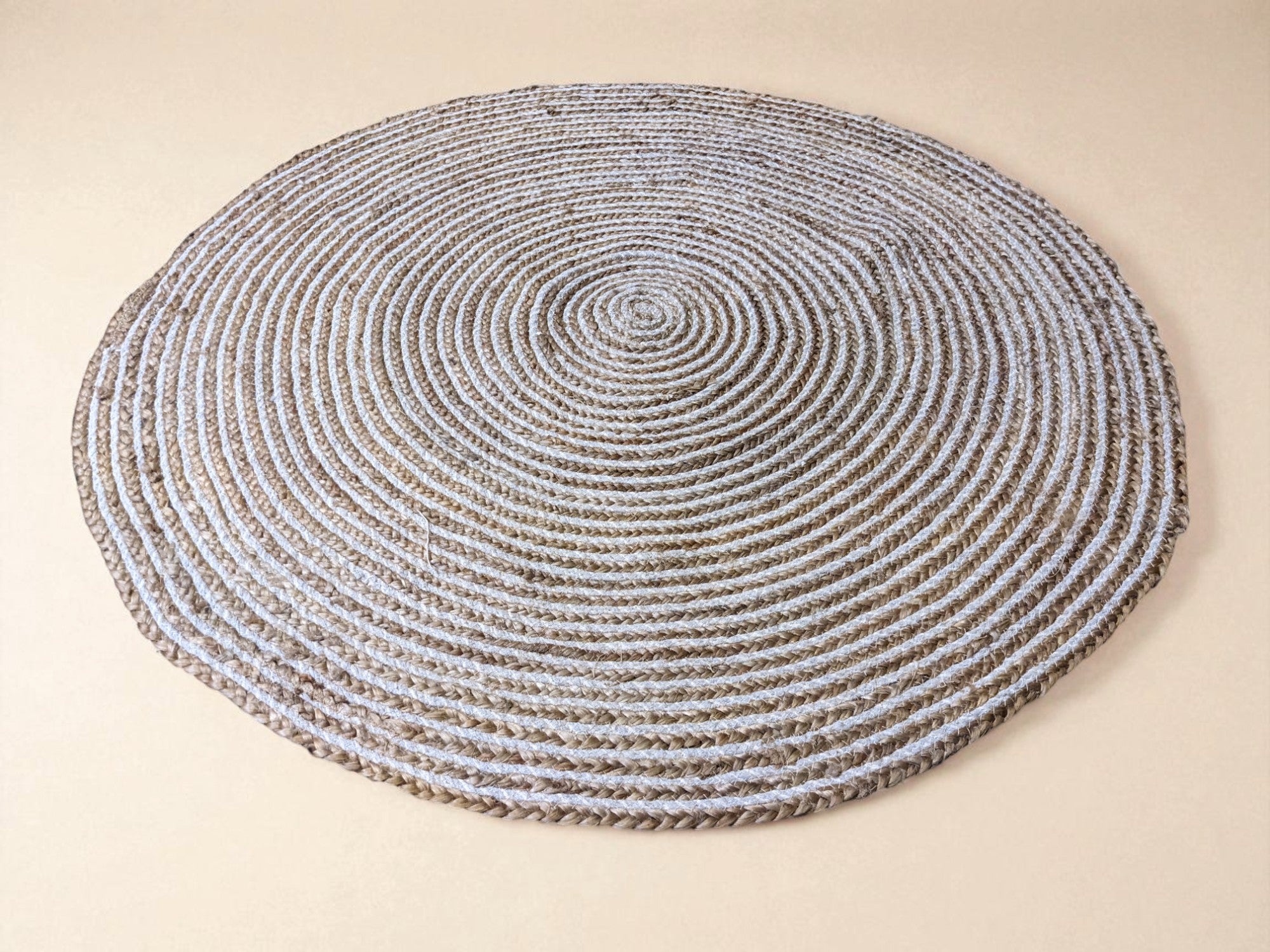 Chunky Natural Jute Rug - Size: 122 x 122 cm