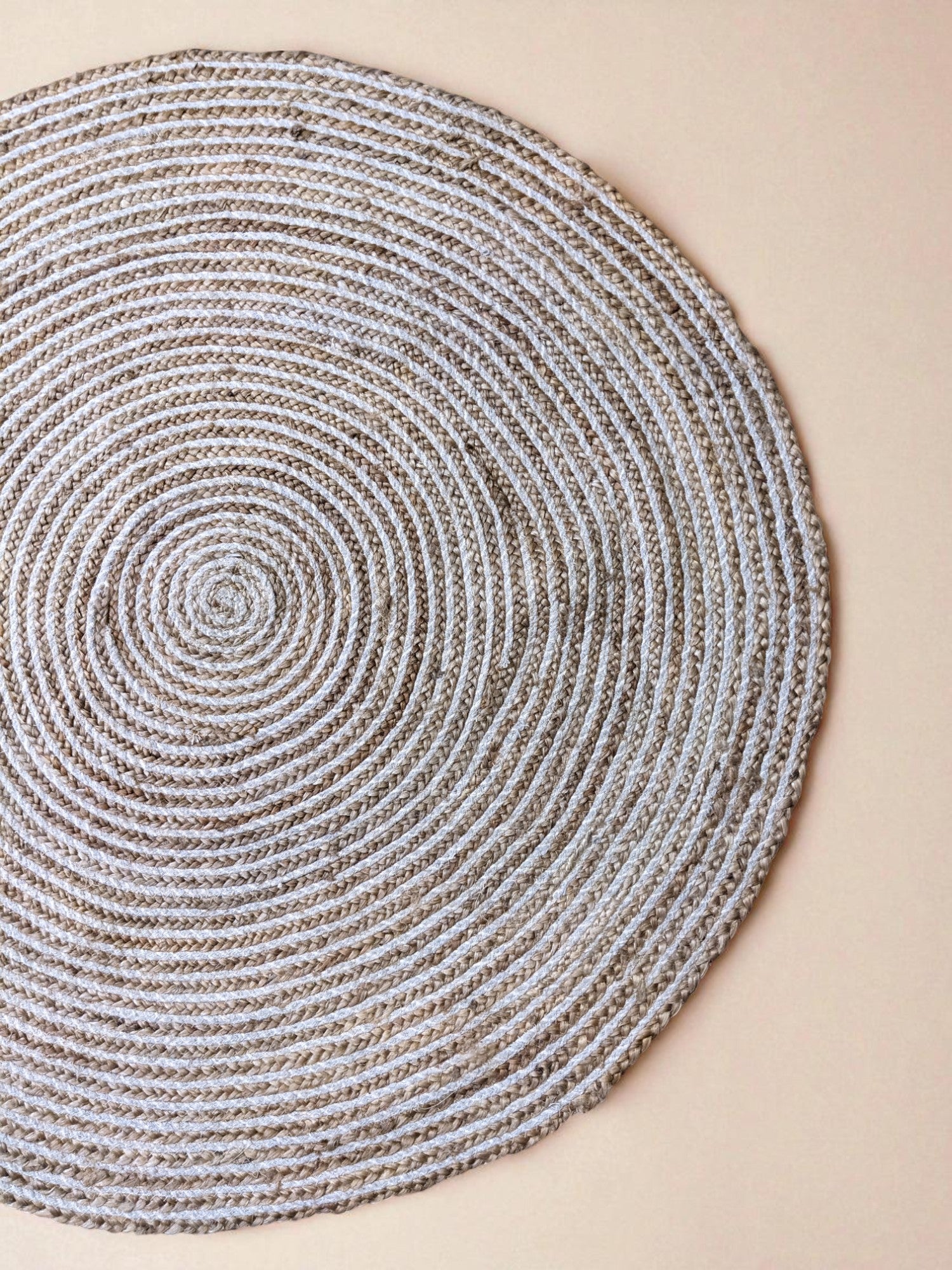 Chunky Natural Jute Rug - Size: 122 x 122 cm