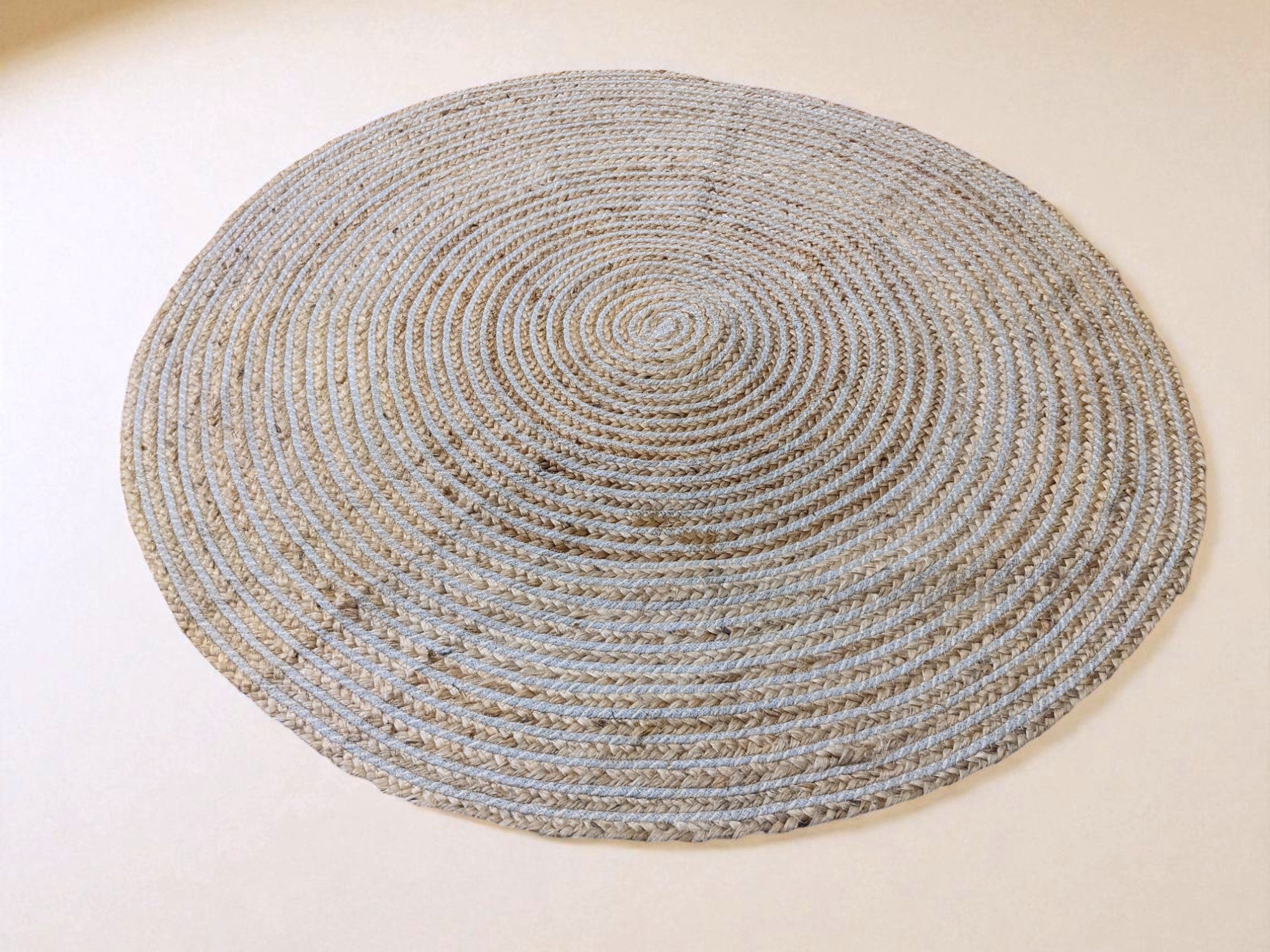 Chunky Natural Jute Rug - 122 x 122 cm