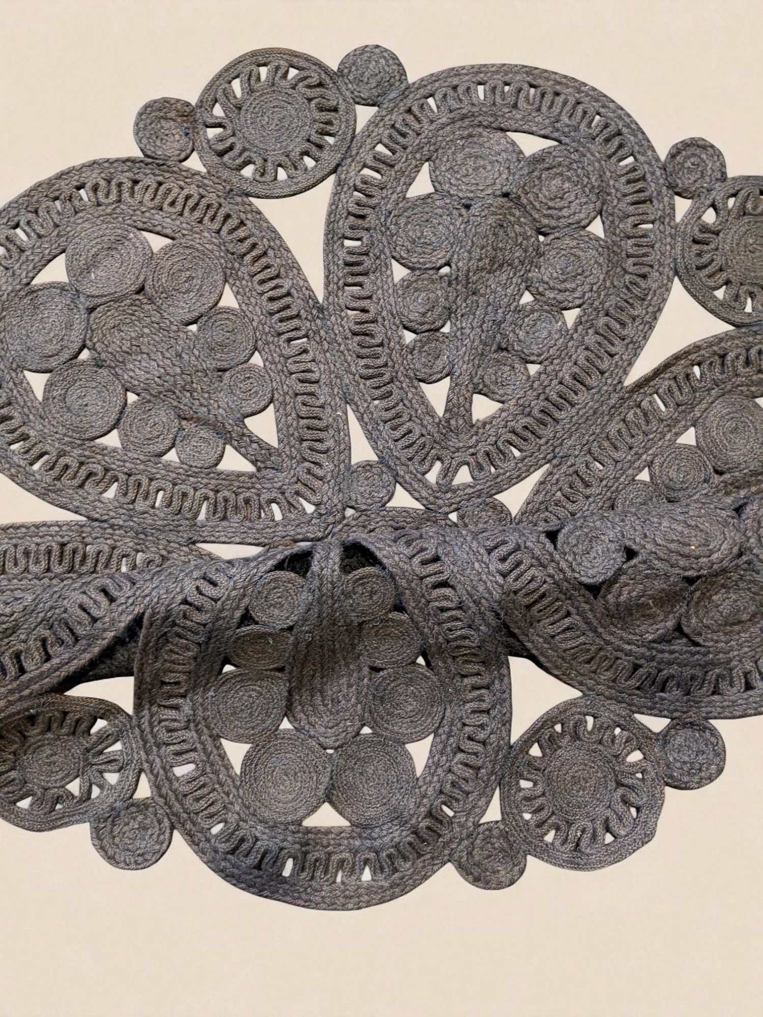 Braided Overdyed Round Jute Rug - 122 x 122 cm