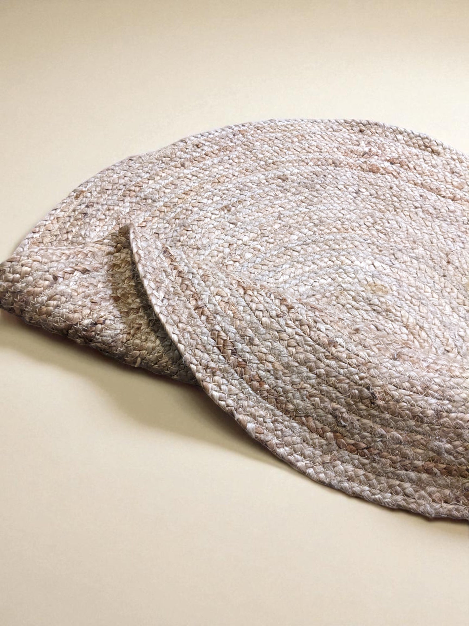 Braided Natural Round Jute Rug - 85 x 85 cm