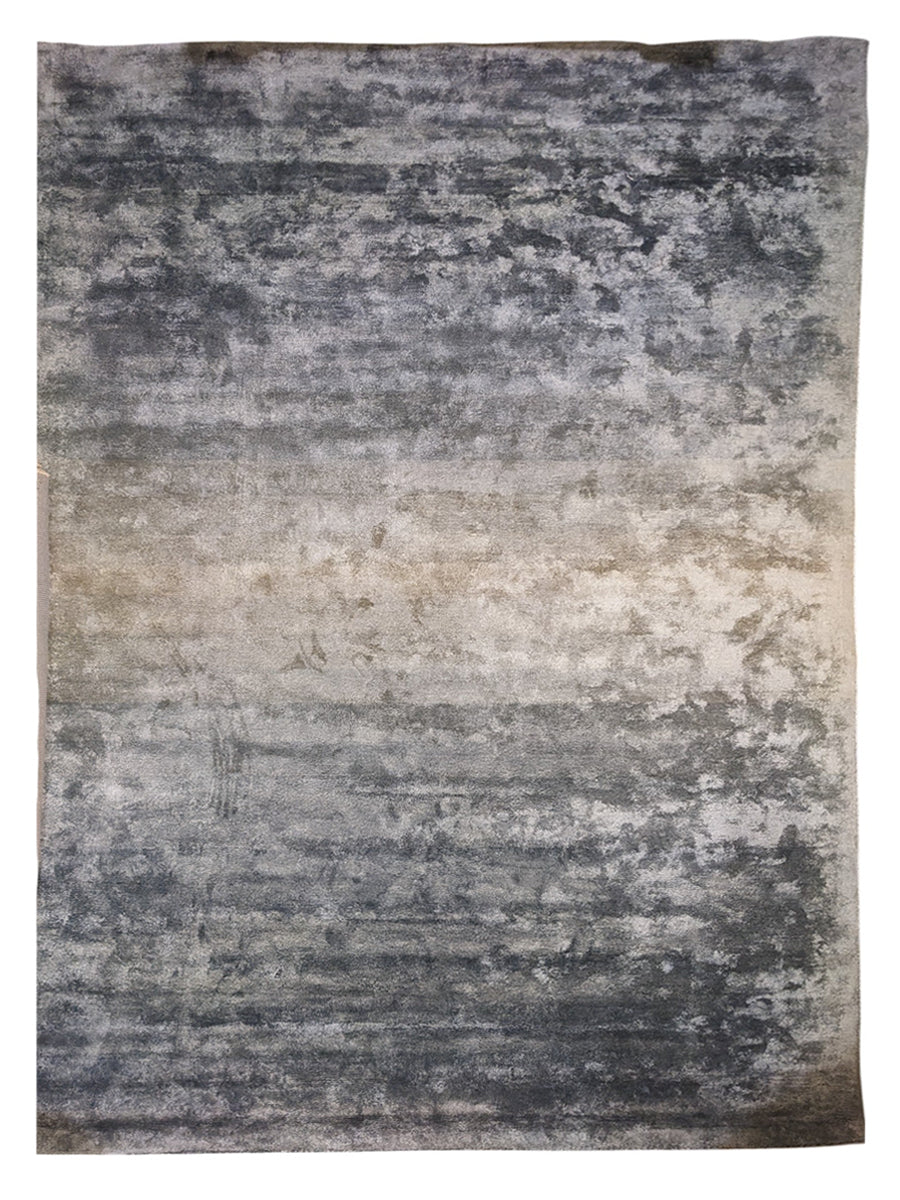 Hand Tufted Rug - Size: 405 × 289 cm
