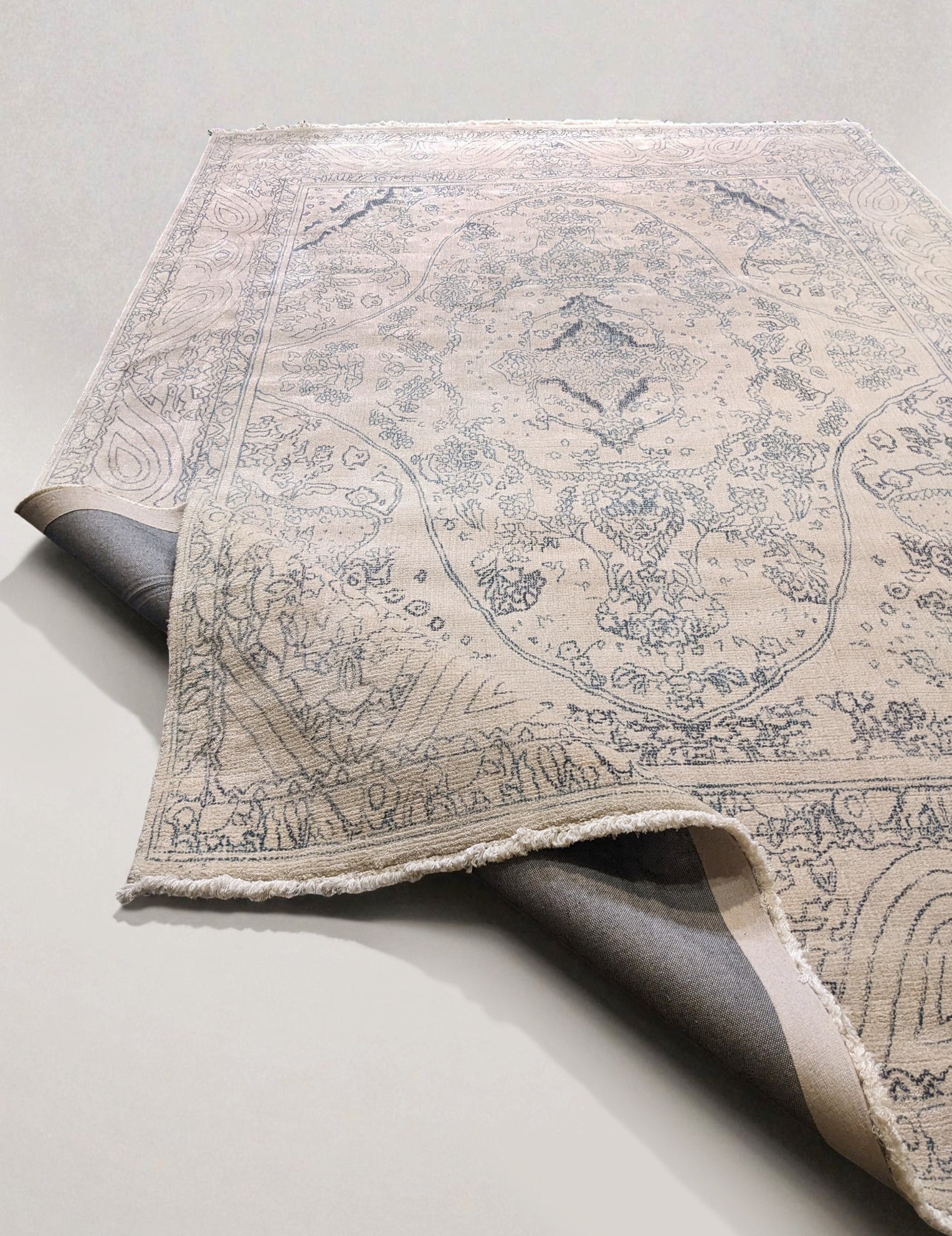 Orren Hand Tufted Rug - Size: 277 × 185 cm