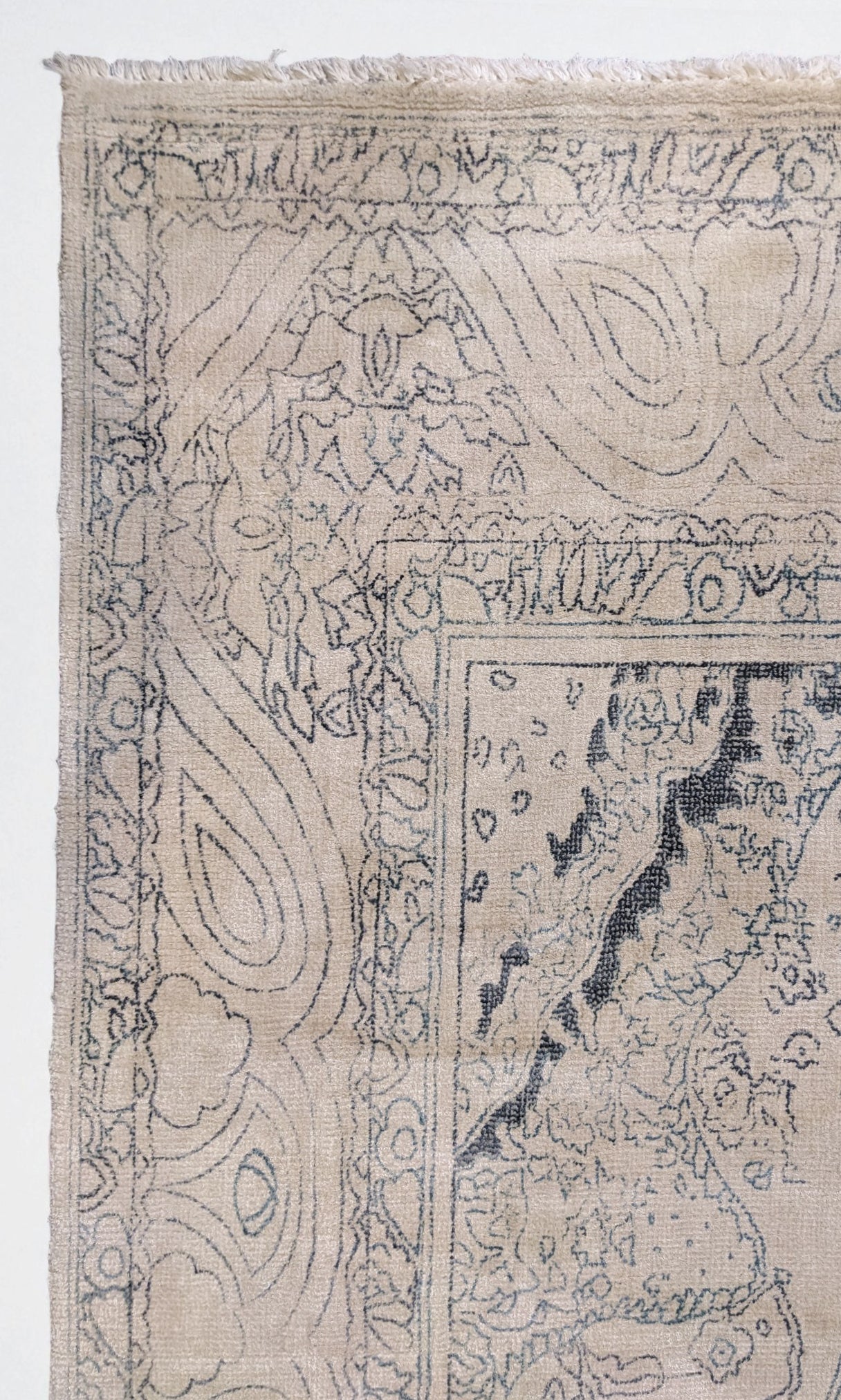 Orren Hand Tufted Rug - Size: 277 × 185 cm