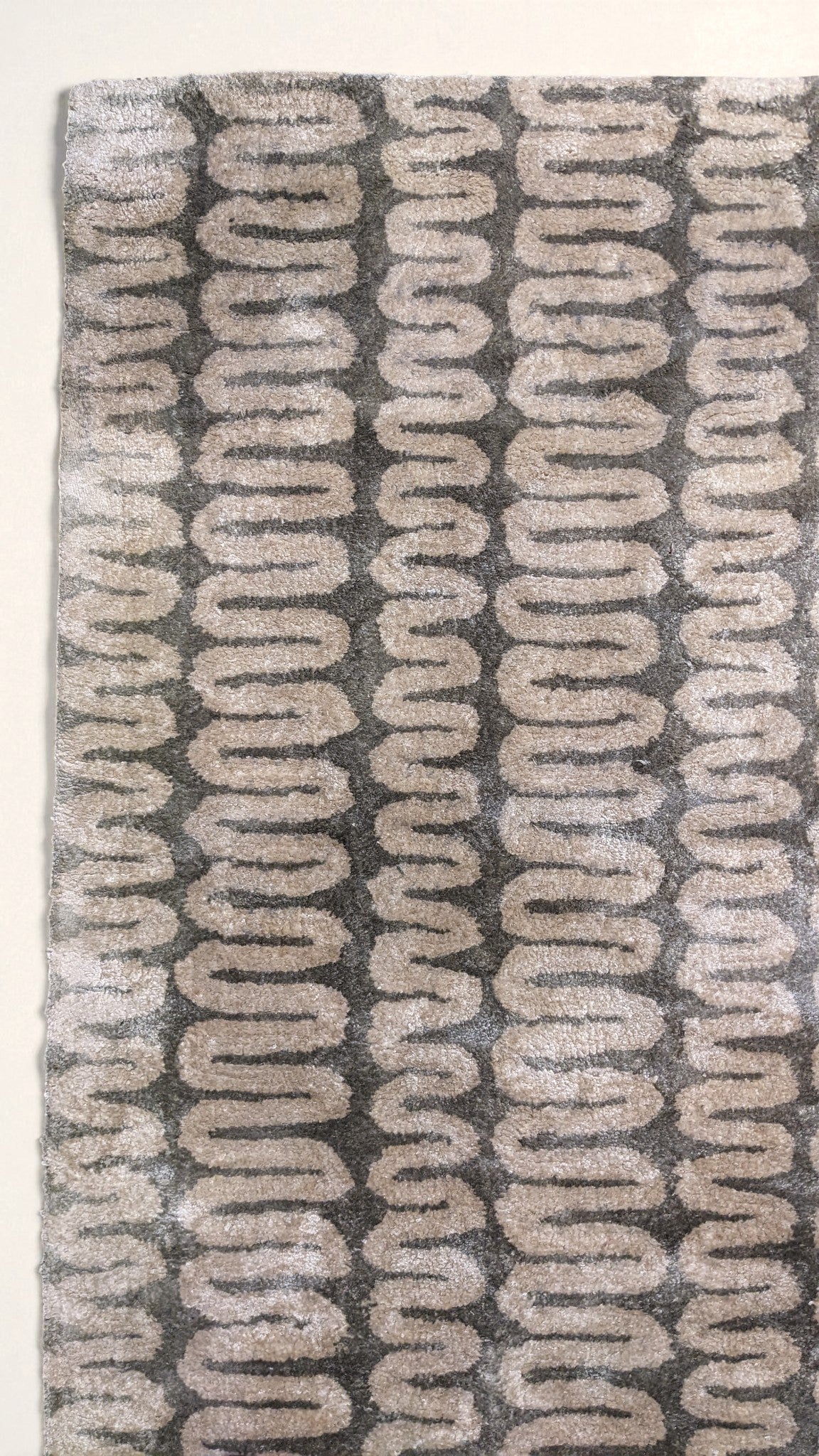 Liora Hand Tufted Rug - Size: 301 × 216 cm