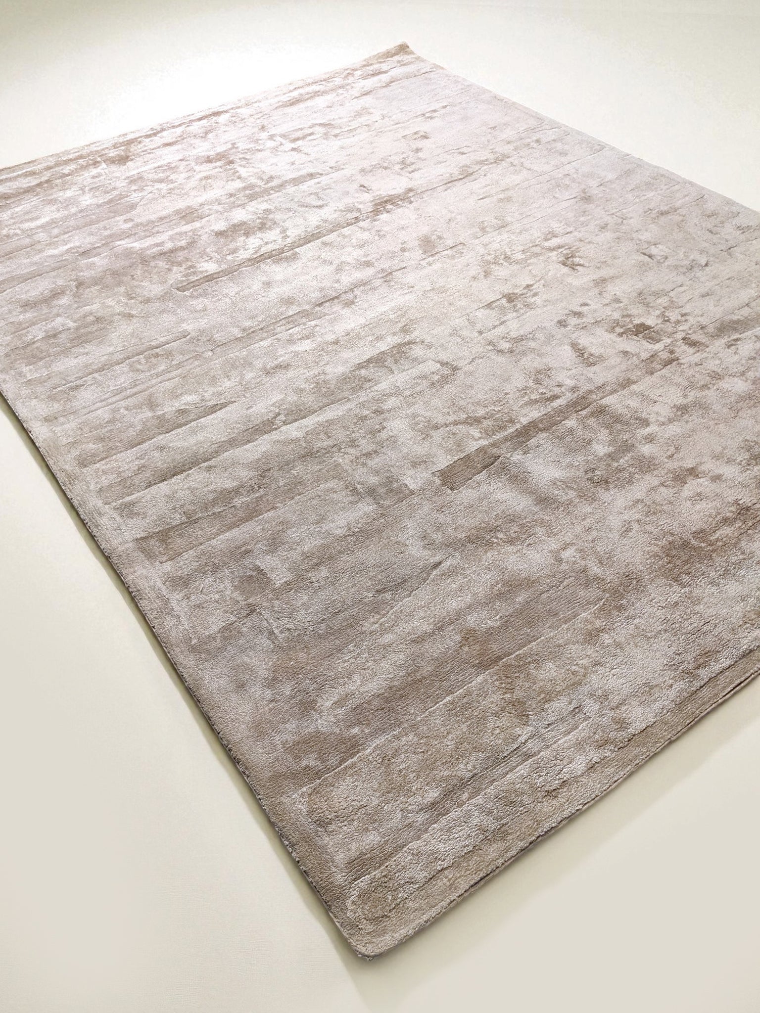 Zyra Hand Tufted Rug - Size: 341 × 253 cm