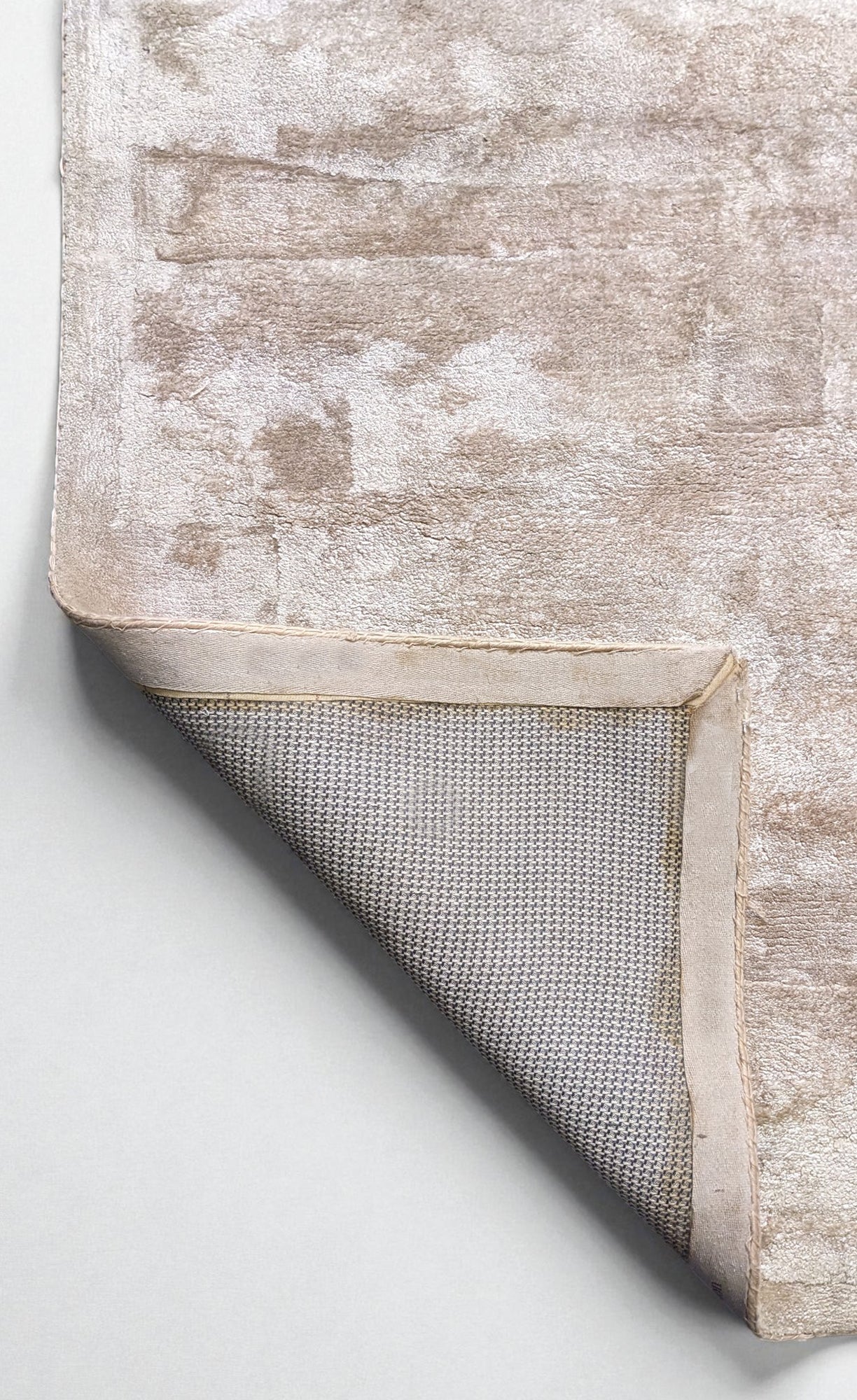 Zyra Hand Tufted Rug - Size: 341 × 253 cm