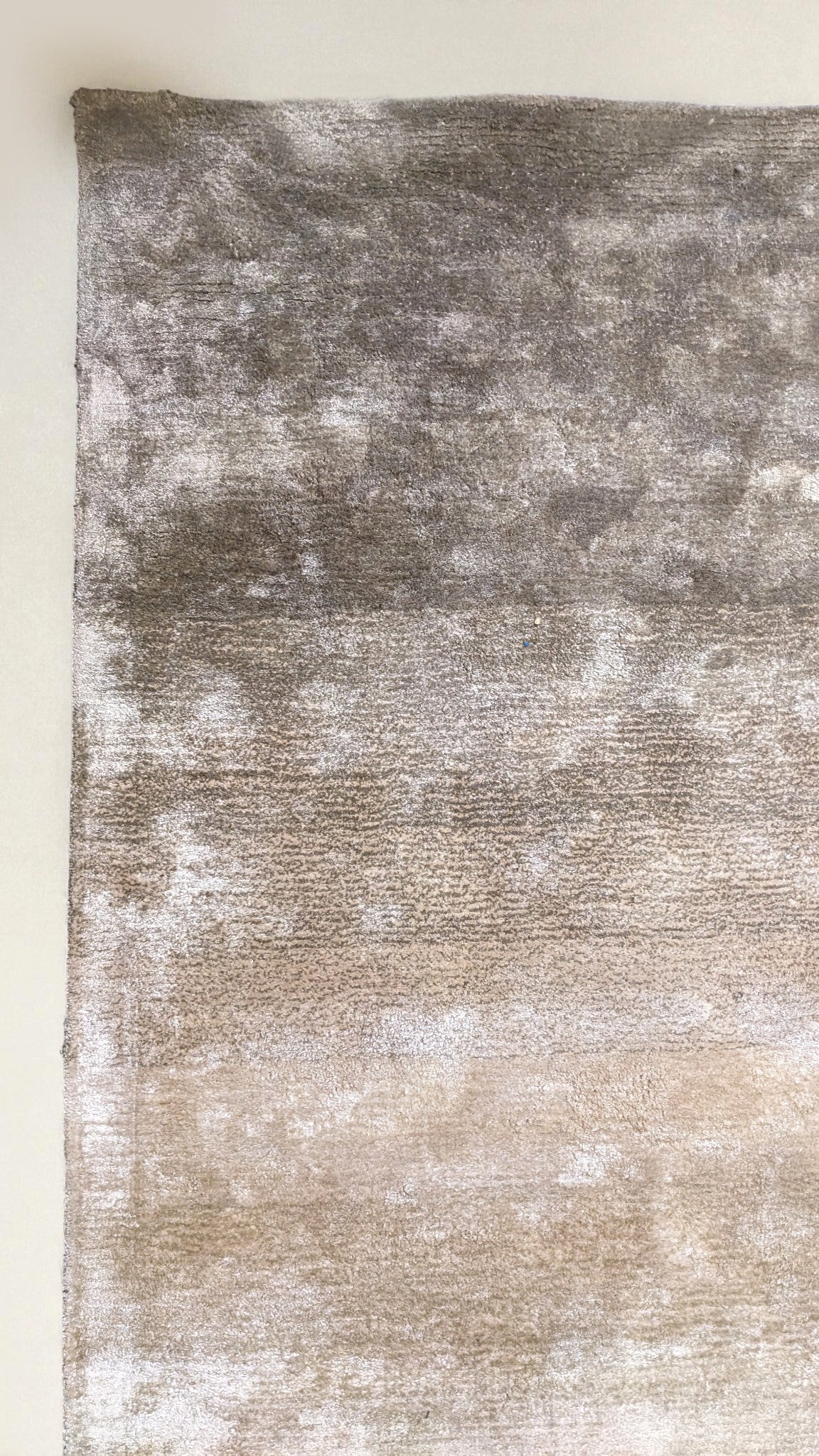 Orali Hand Tufted Rug - Size: 344 × 243 cm