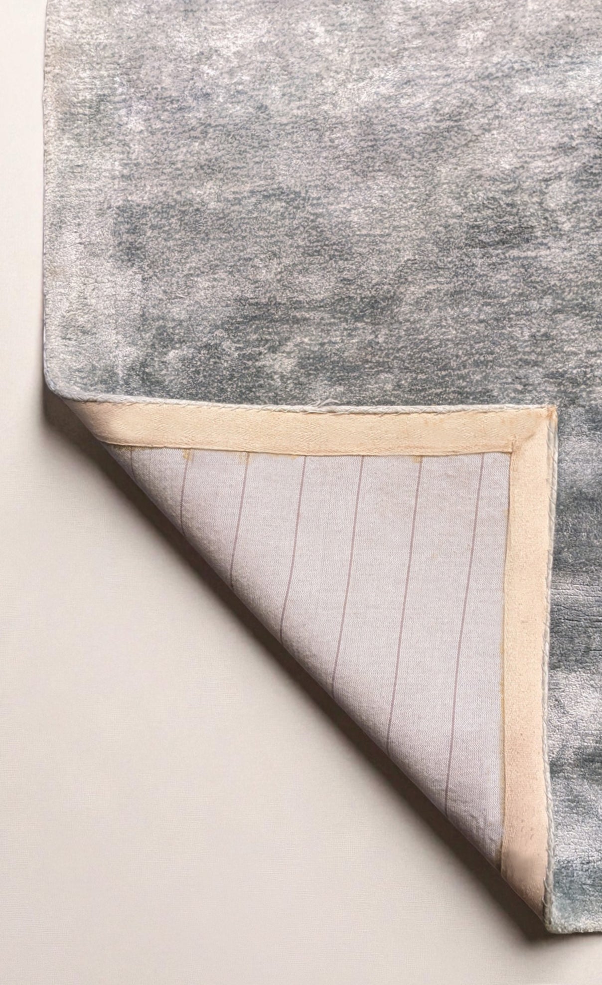 Vetra Hand Tufted Rug - Size: 332 × 243 cm