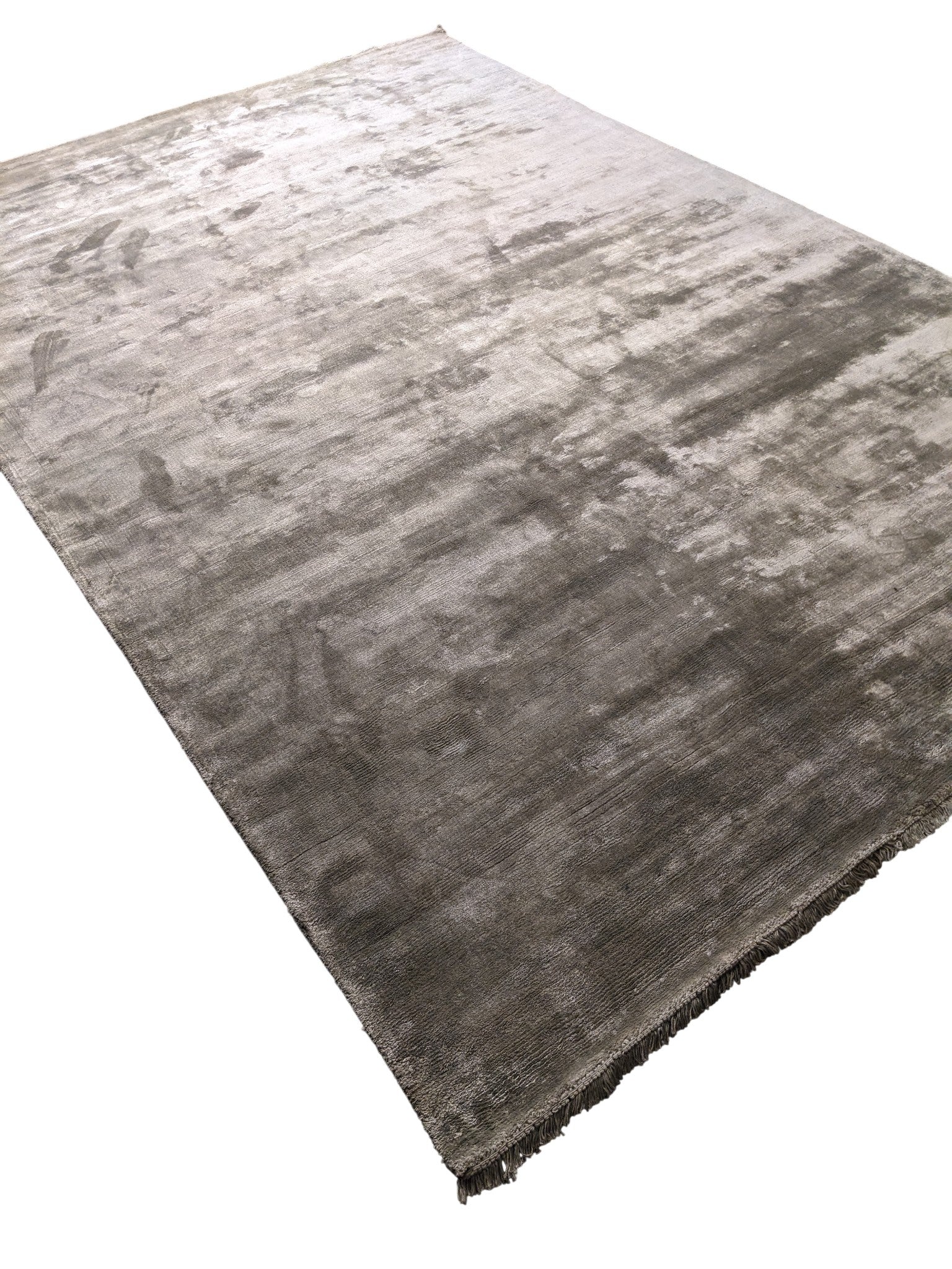 Amri Hand Tufted Rug - Size: 358 x 216 cm