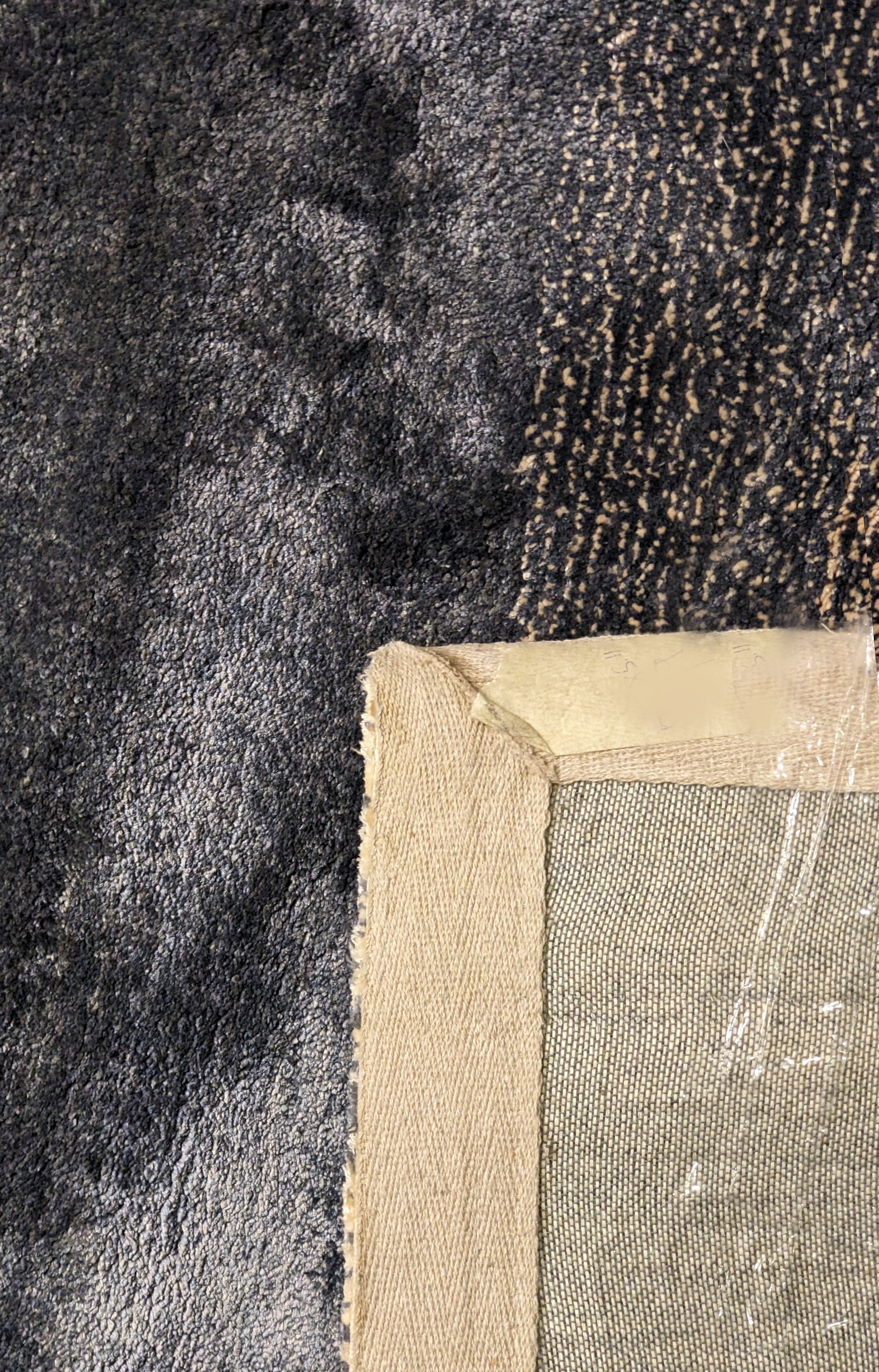 Rava Hand Tufted Rug - Size: 246 × 155 cm