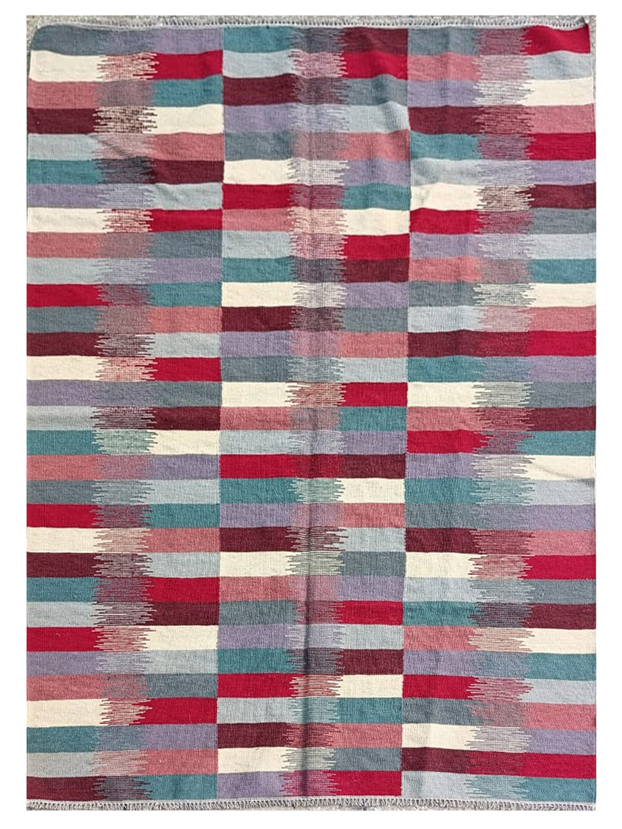 Scandinavian Kilim Rug - Size: 240 x 170 cm