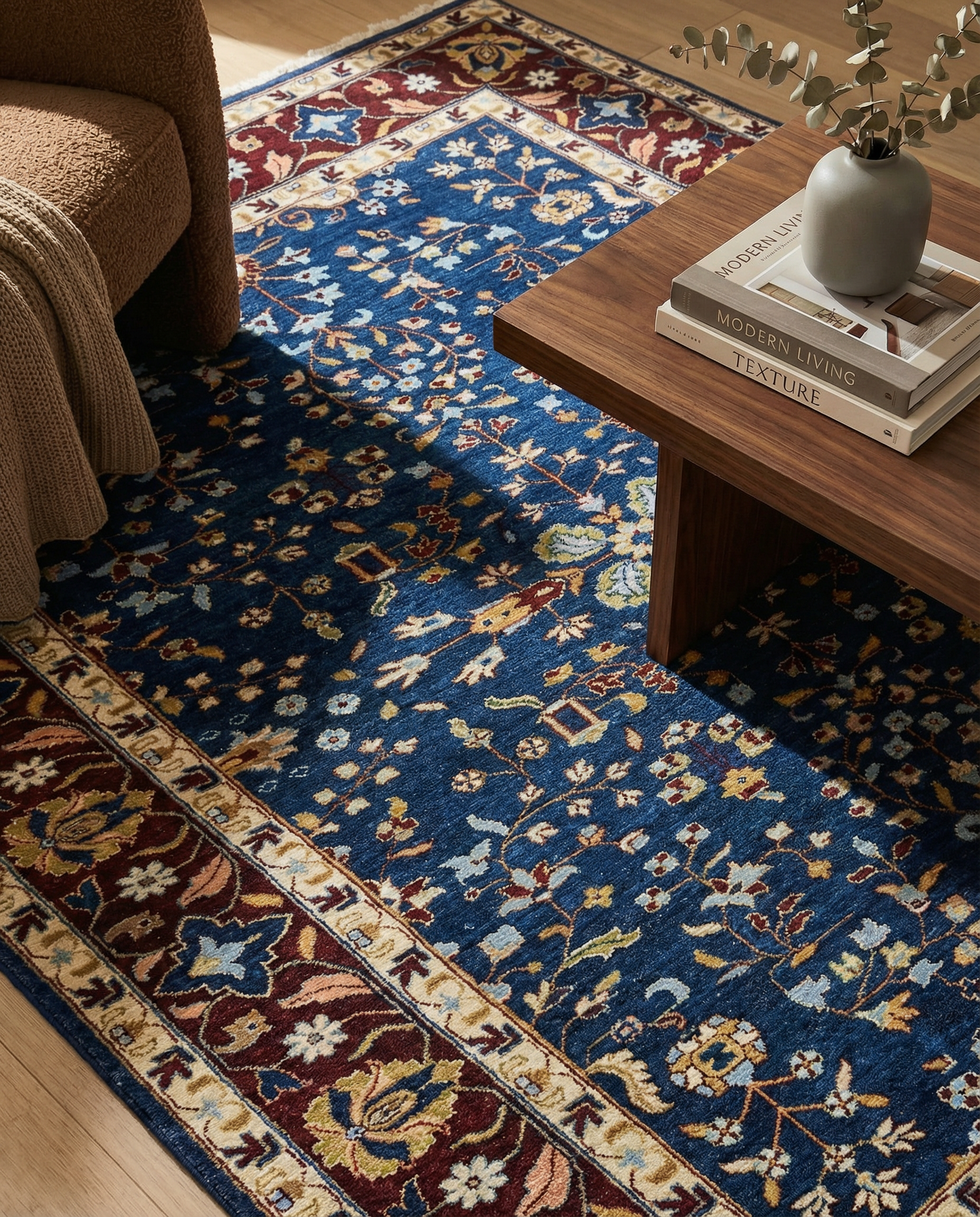 Oriental Chobi Rug - Size: 295 × 198 cm