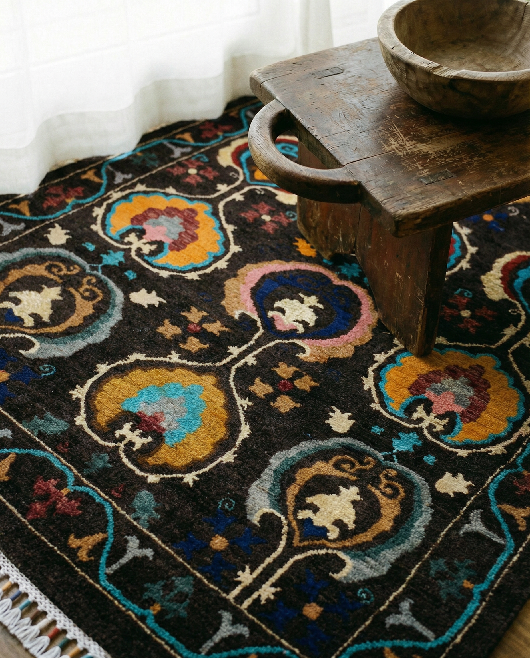 Suzani Modern Chobi Rug - Size: 185 × 121 cm