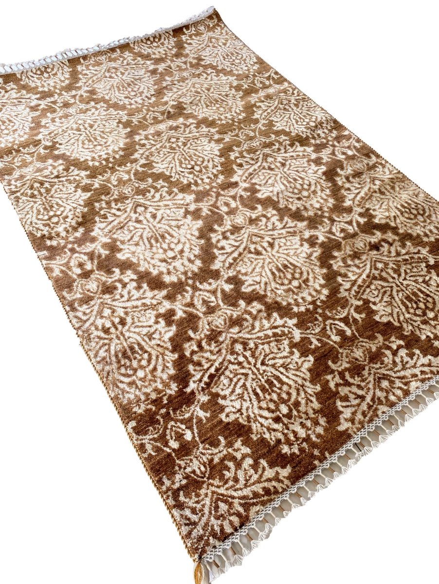 Pakistani Modern Chobi Rug - Size: 195 × 124 cm