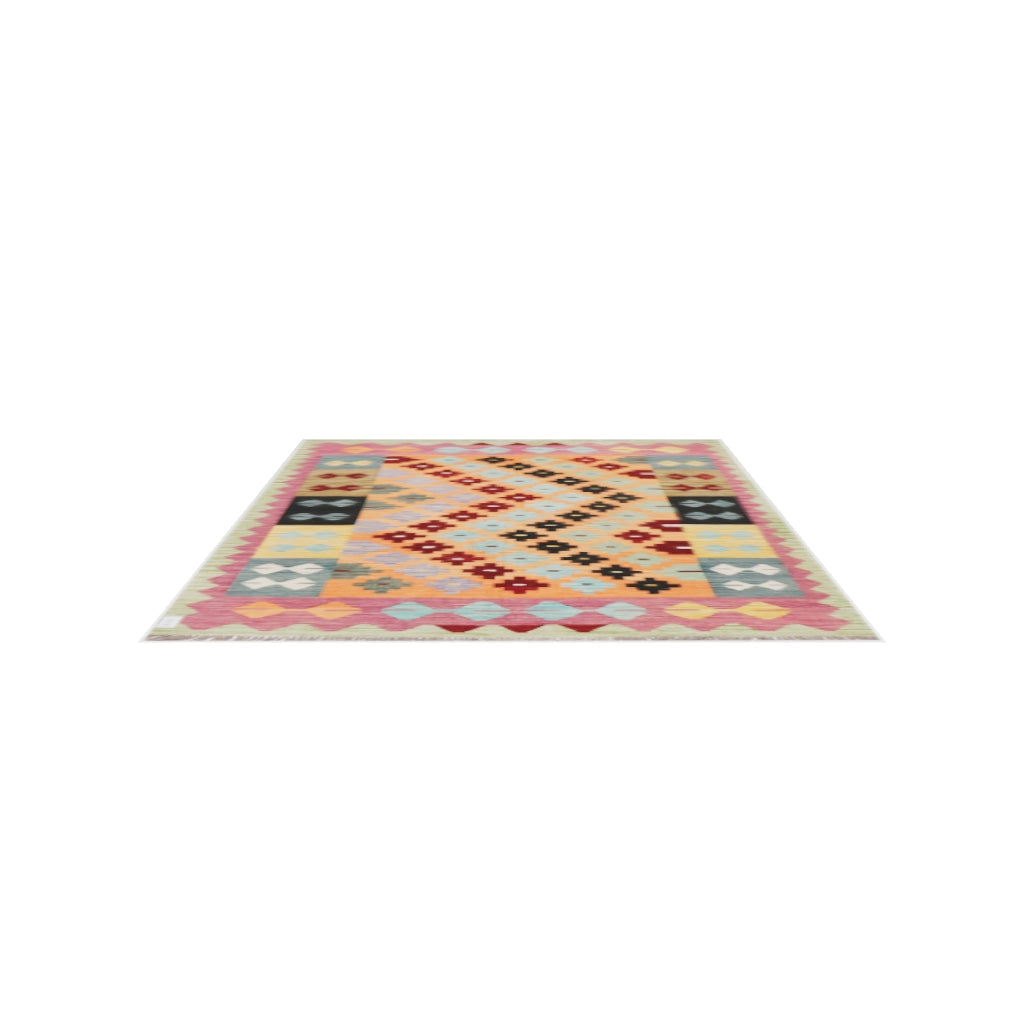 Maimana Kilim - 198 × 147 cm (6'6" x 4'10")